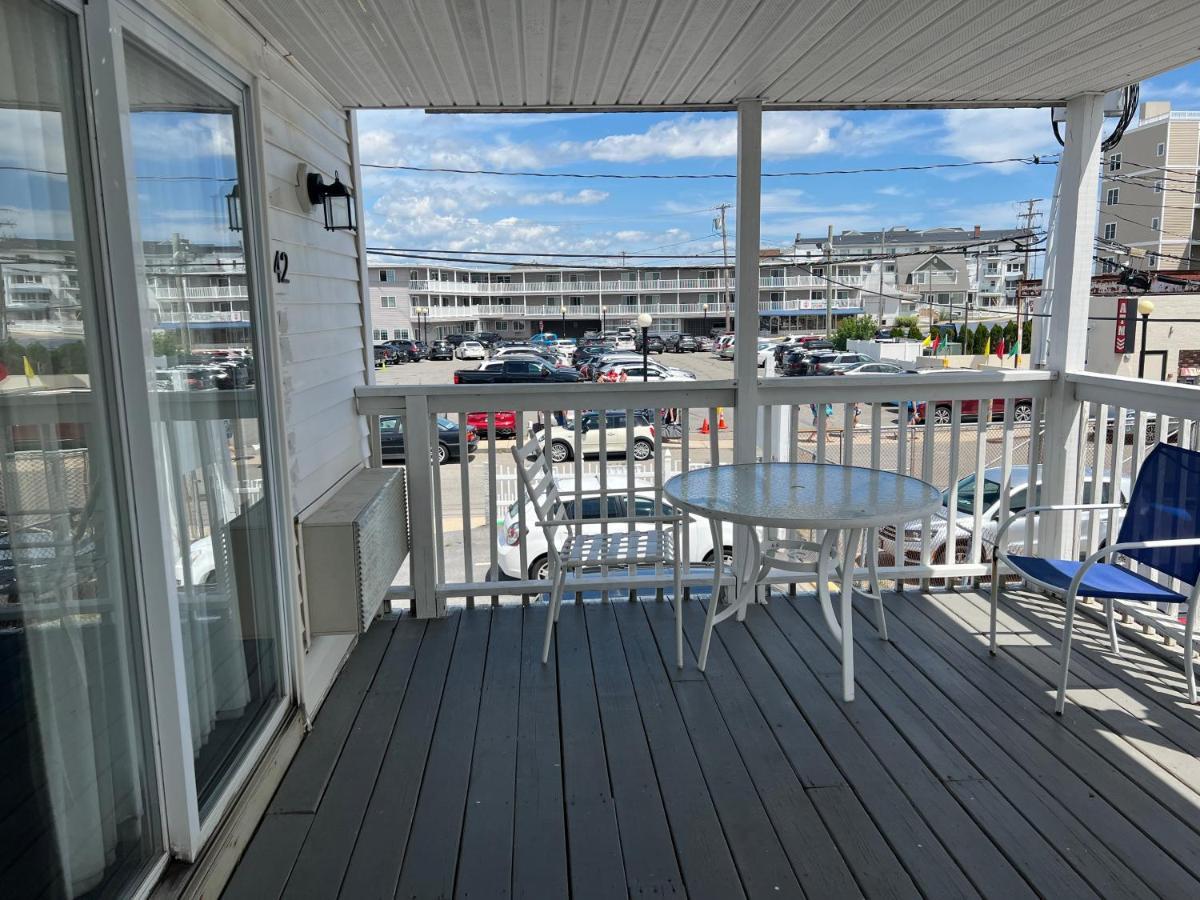 Ships Inn Хэмптон Экстерьер фото